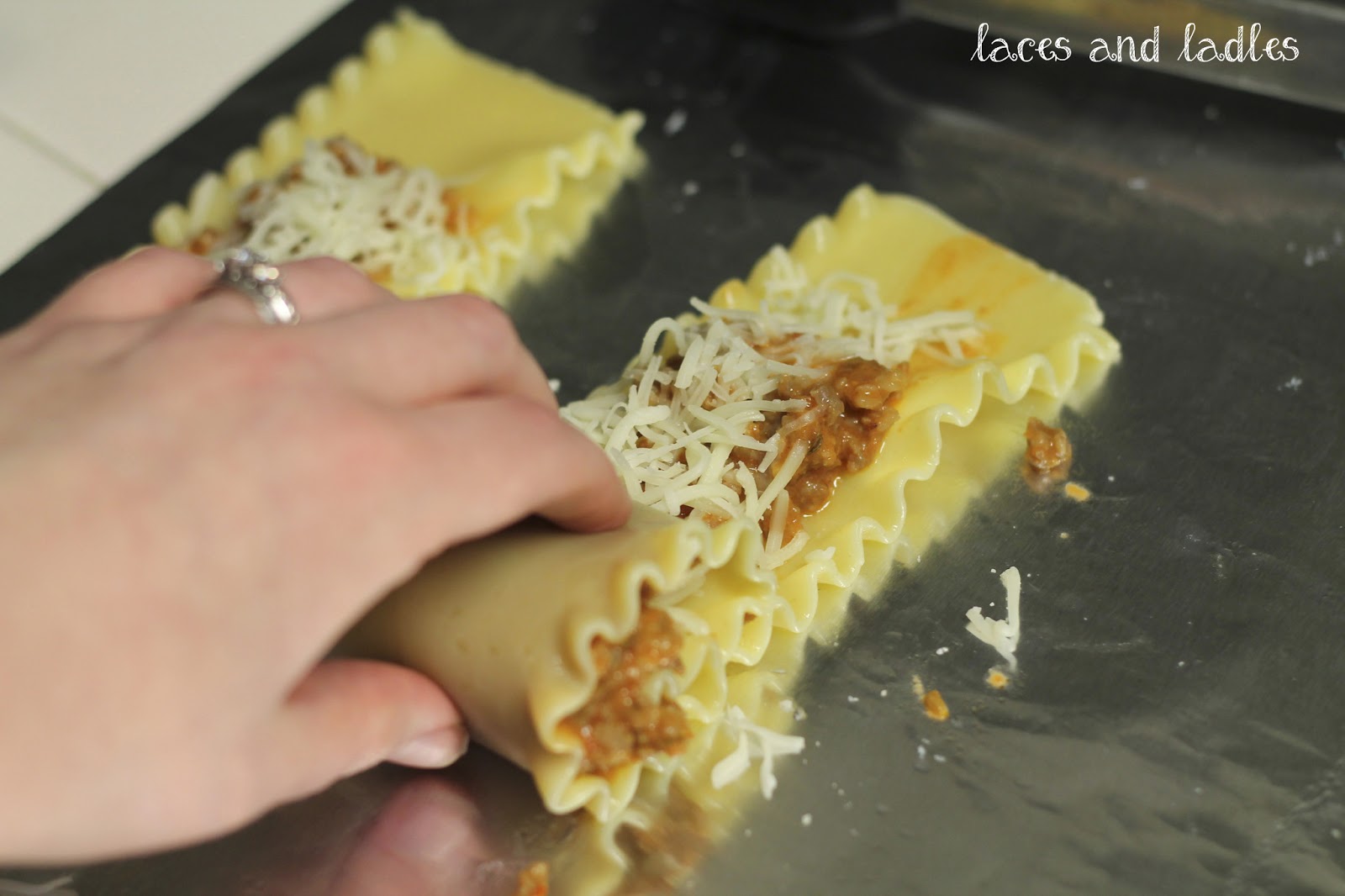 laces and ladles Easy Italian Sausage Lasagna RollUps