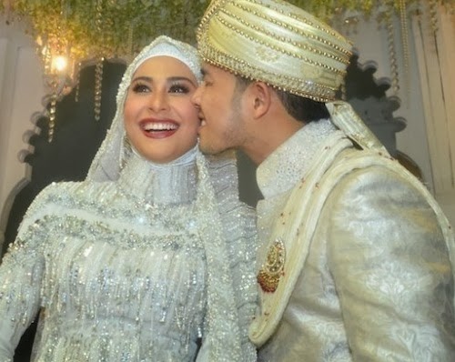 perkahwinan fouziah gous dan zhafran yusof pelakon cantik fouziah gous