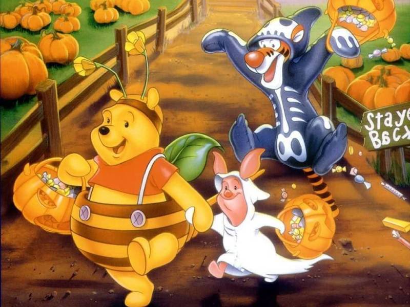 Winnie The Pooh and Friends Clipt Art Wallpaper