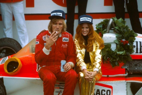 james-hunt-1976-f12.jpg