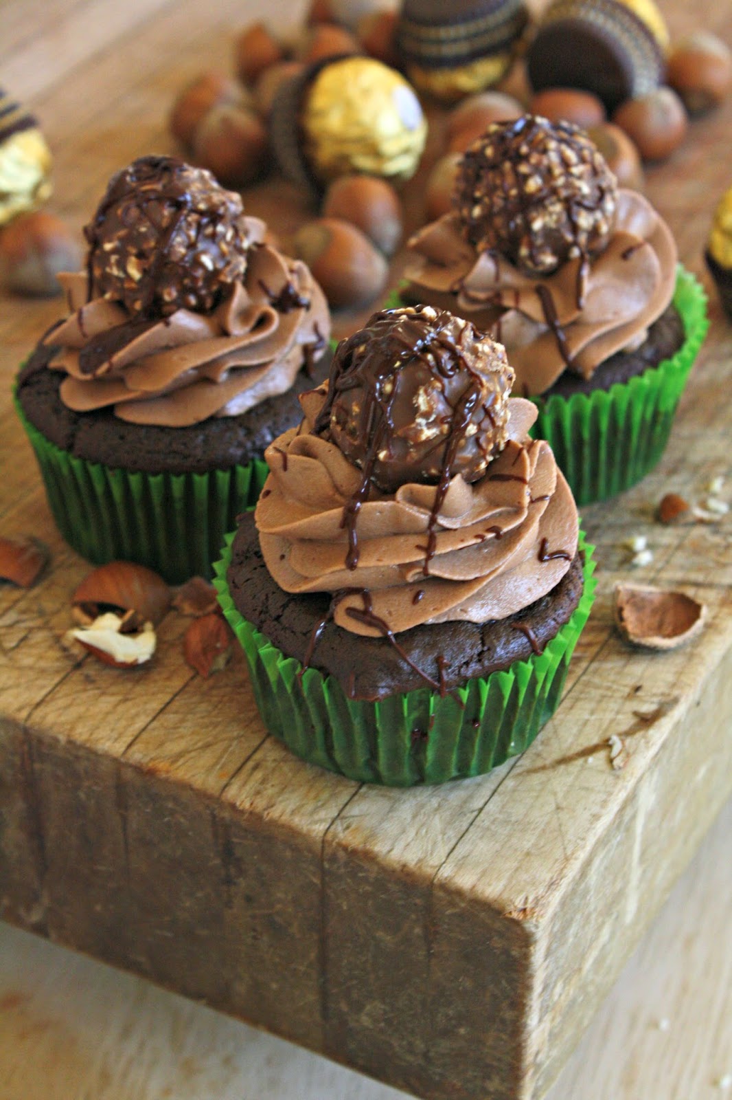 Emily Made That Chocolate Hazelnut Cupcakes