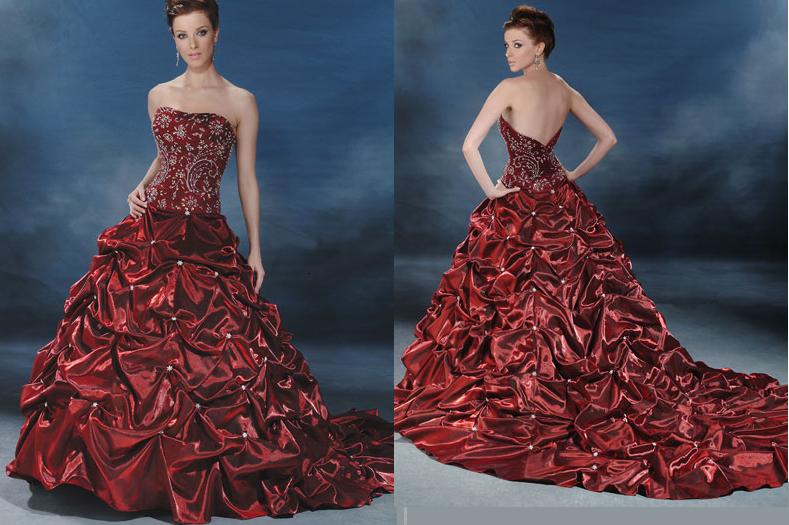 A Simple Red Wedding Dress Can Make Wonders New Clothes Tatto A Simple Red Wedding Dress Can Make Wonders