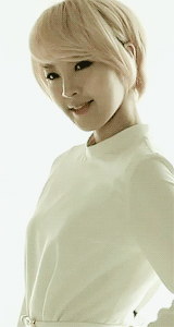 4minute+Beauties+in+White+GIF.gif
