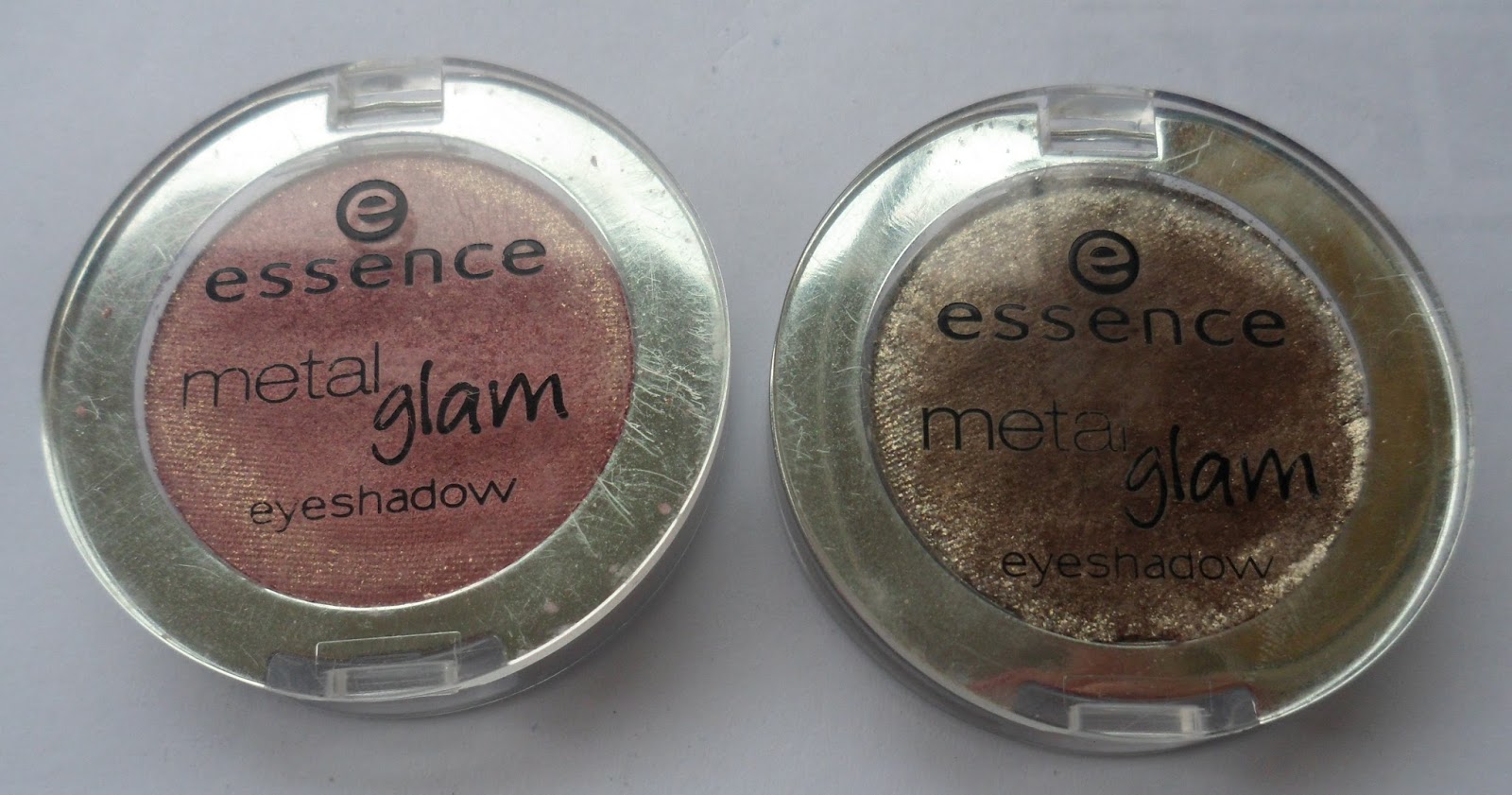 Dalla Germania con amore Essence Metal glam eyeshadows Cinderella