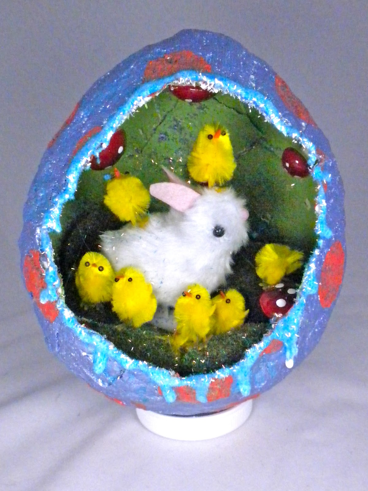 La Todera: 'Grimm Style' Diorama Easter Egg!