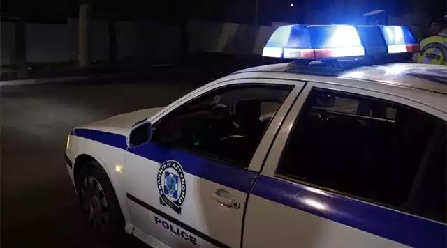 Κορυδαλλός: Νεαρή καθόταν σε καφετέρια και τραυματίστηκε από σφαίρα Κορυδαλλός: Νεαρή καθόταν σε καφετέρια και τραυματίστηκε από σφαίρα