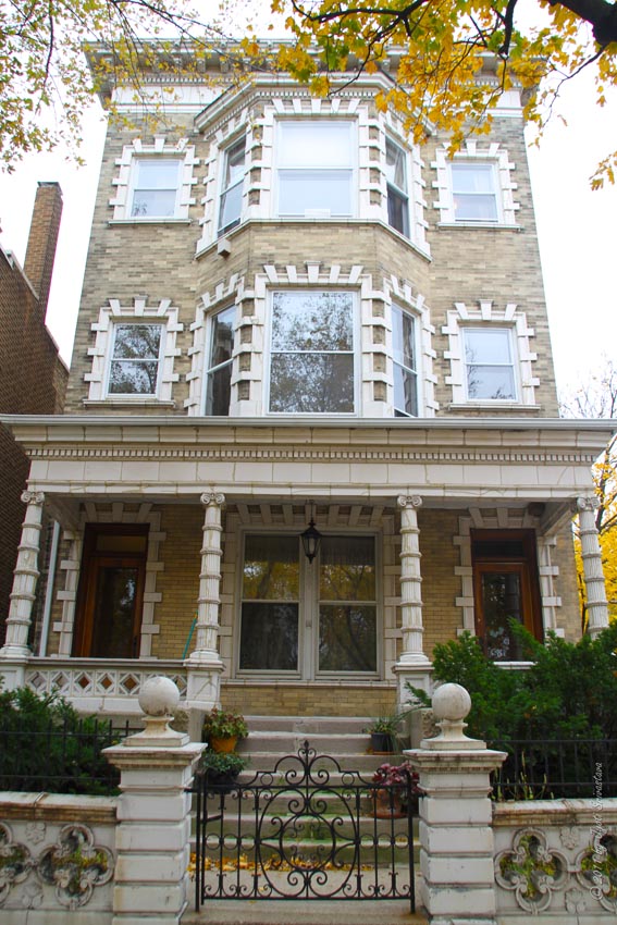 Chicago Architecture & Cityscape Lake View neighborhood [Terra Cotta