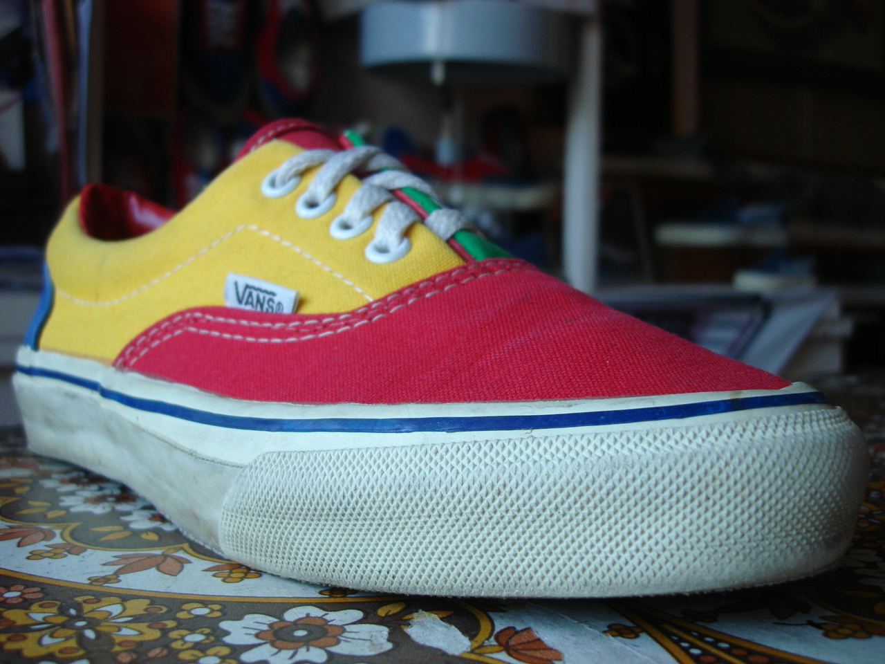 theothersideofthepillow vintage VANS originals 4tone primary colour
