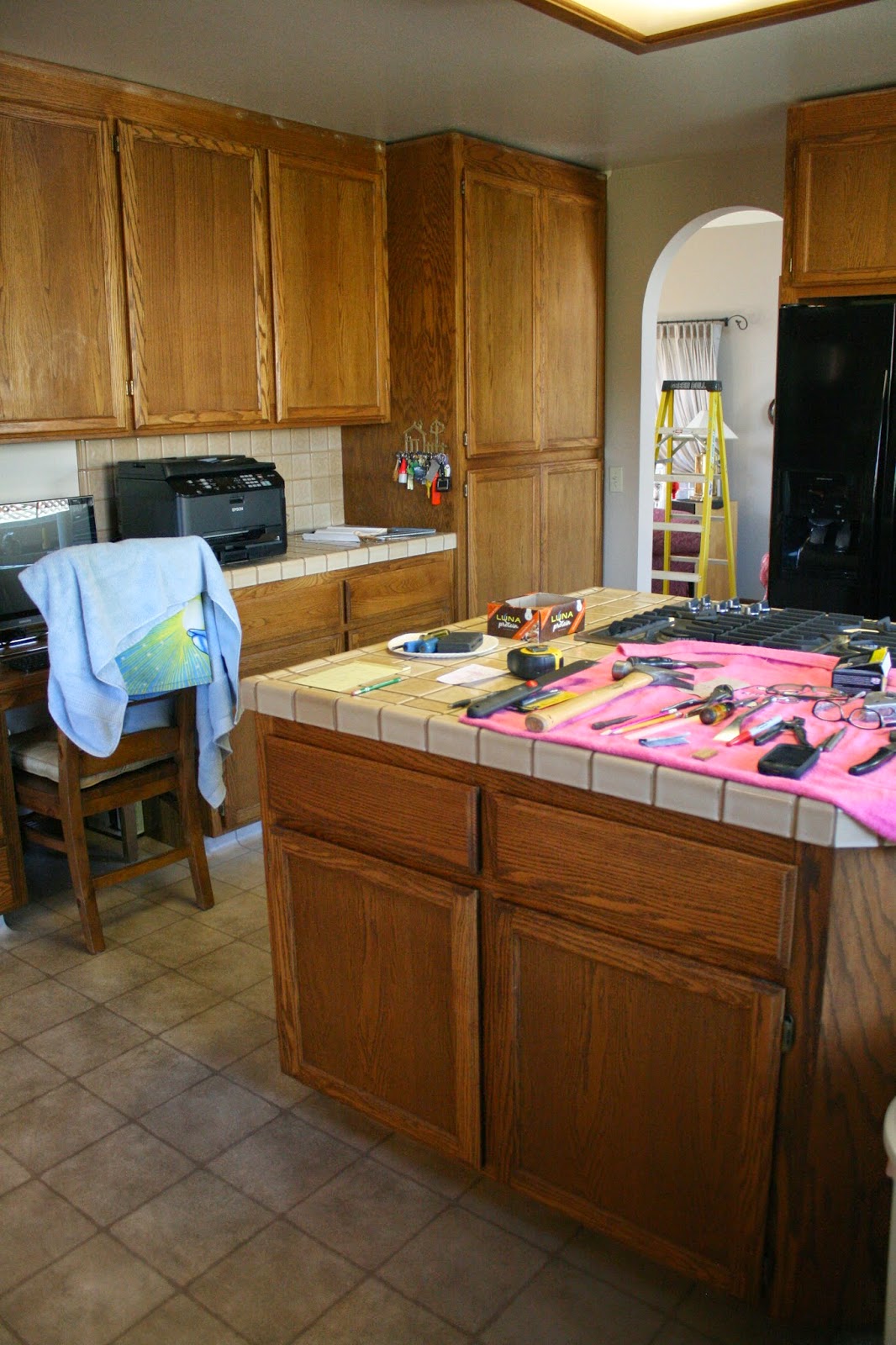 Annie sloan kitchen cabinets before and after Chalk Paint Oak Cabinets