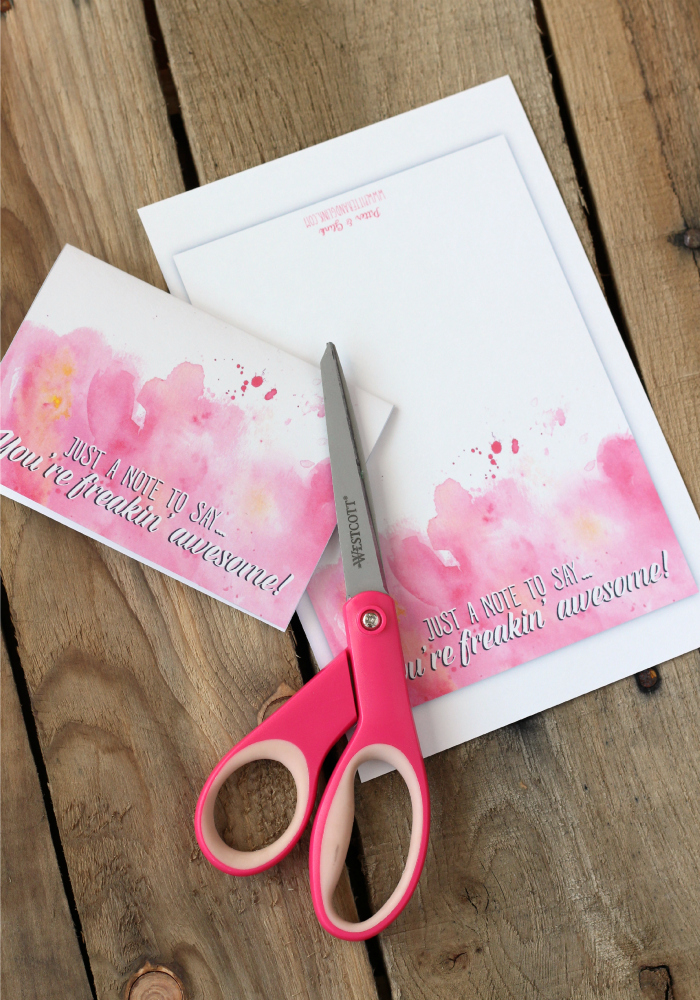Free Printable Girly Watercolor Notecard--What a great, inexpensive way to encourage a friend! pitterandglink.com