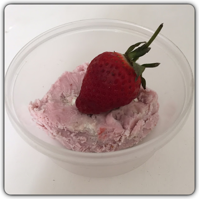 strawberry & meringue coconut ice cream