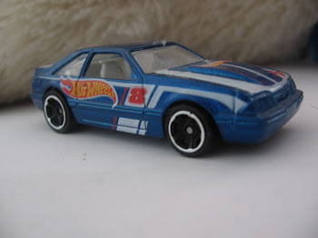 ´92 Ford Mustang