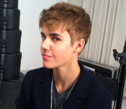 justin bieber haircut april justin bieber pictures april 2011. justin bieber haircut april