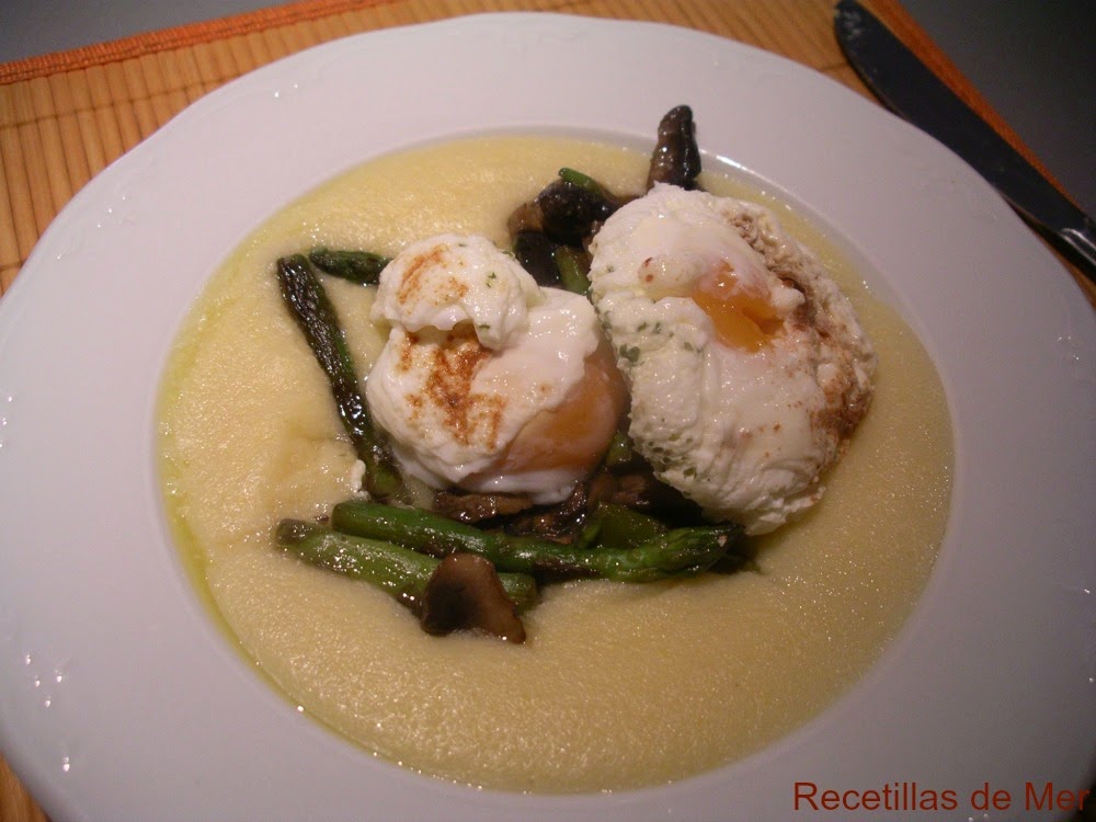 Recetillas de Mer. Polenta con trigueros, champiñones y huevo poché Recetillas de Mer. Polenta con trigueros, champiñones y huevo poché