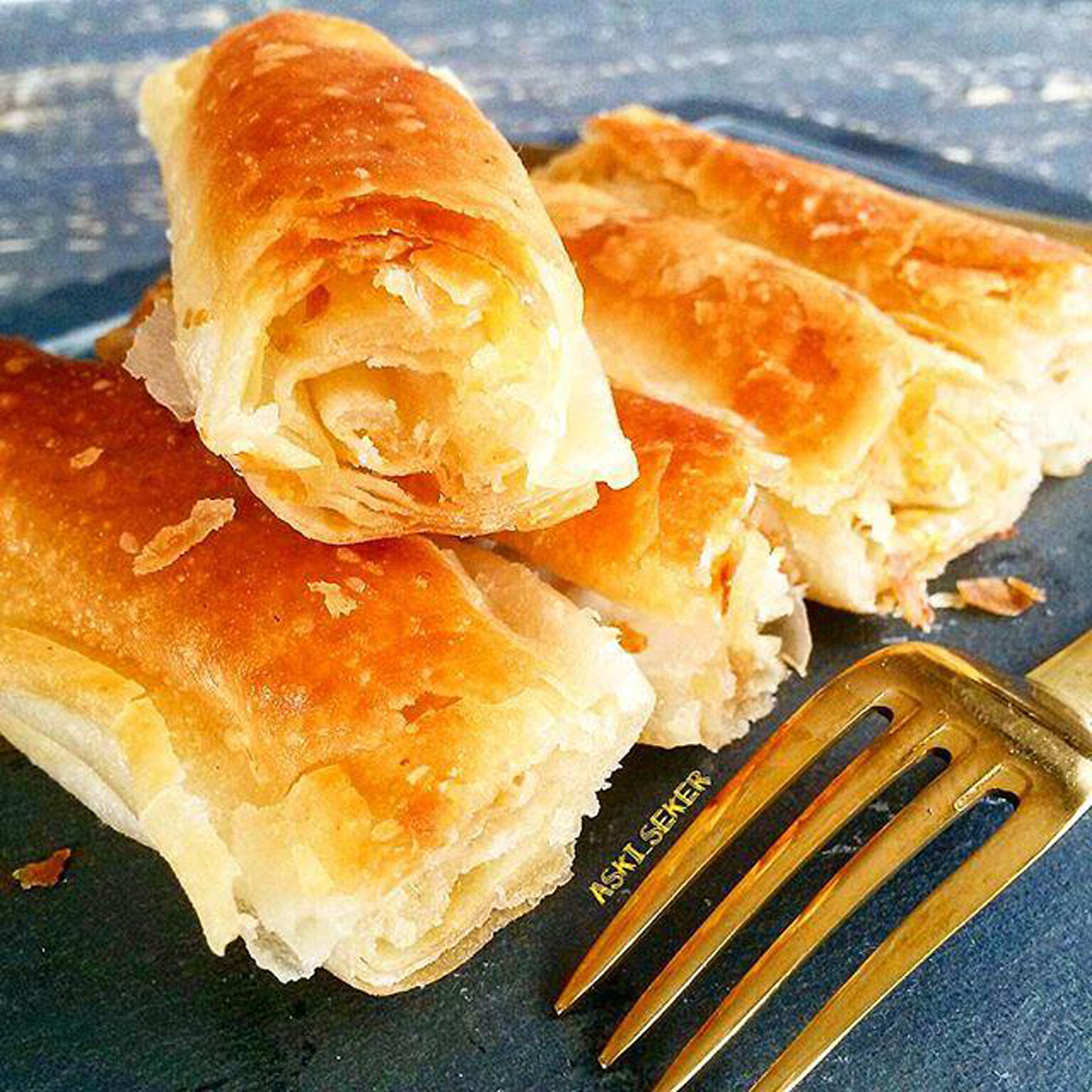 BOŞNAK BÖREĞİ / Belgin Binici Tarifleri