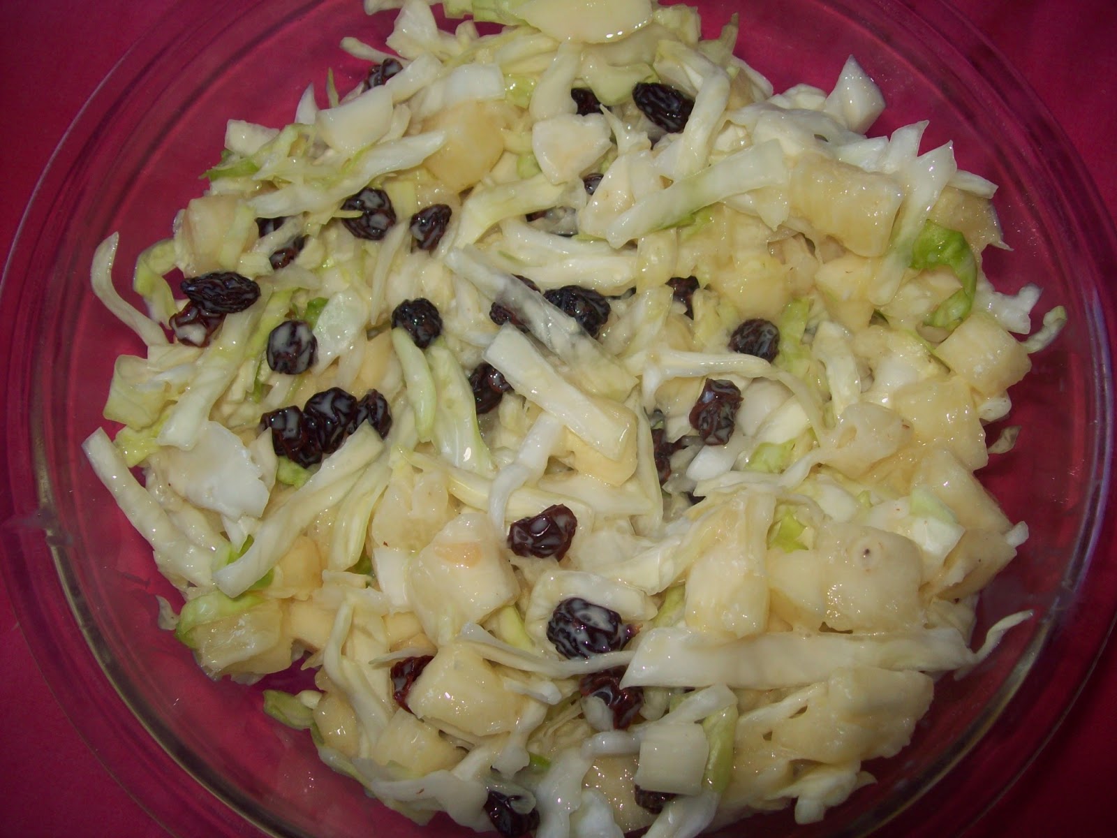 Casamento Nordestino: Salada de Repolho e Abacaxi.