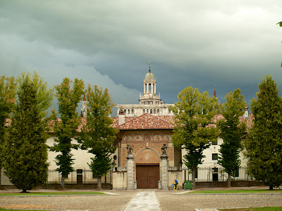 Entrada Cartuja de Pavia Vista desde el exterior del conjunto de la Cartuja de Pavia