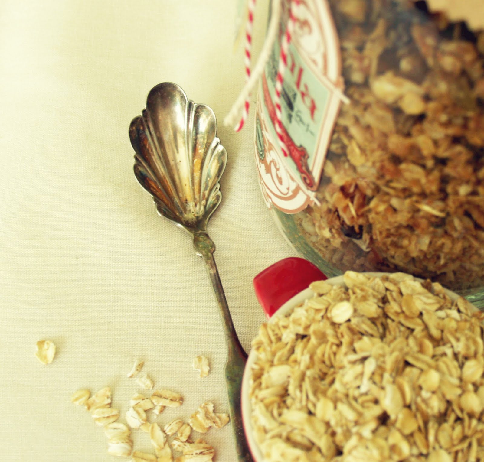 secondsister suaviloquy hippies like granola