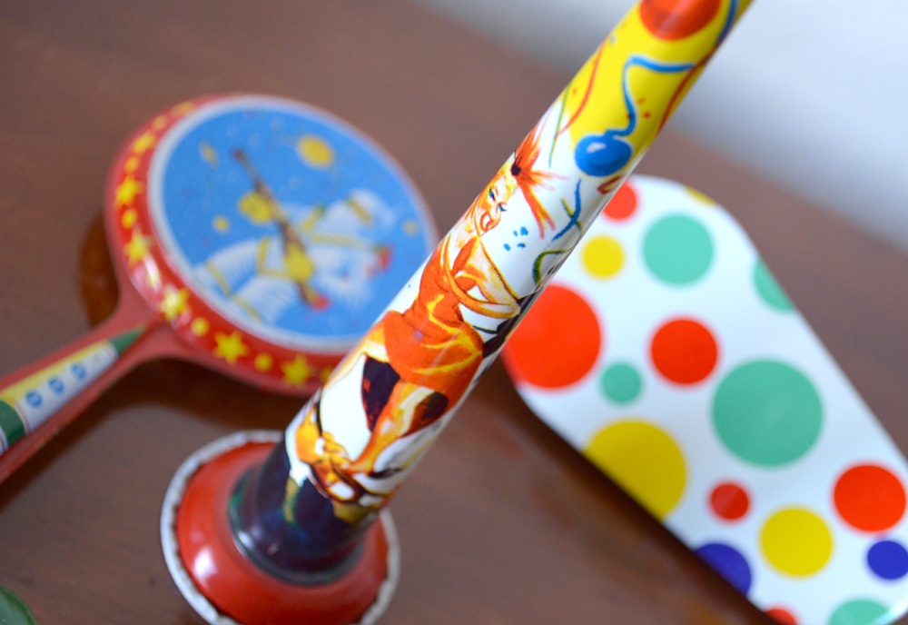 The Copycat Collector COLLECTION 132 Vintage Noisemakers!