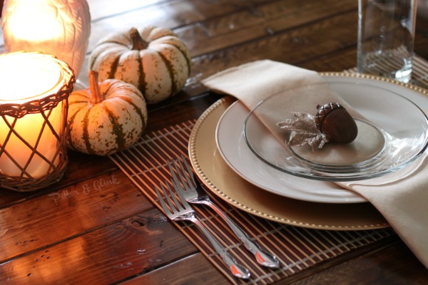 A Simple, Inexpensive & Elegant Thanksgiving Table Setting pitterandglink.com