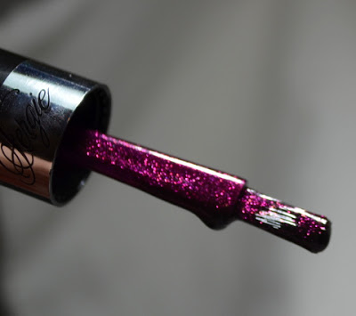 Wet n Wild large nail polish brush Wet n Wild large nail polish brush