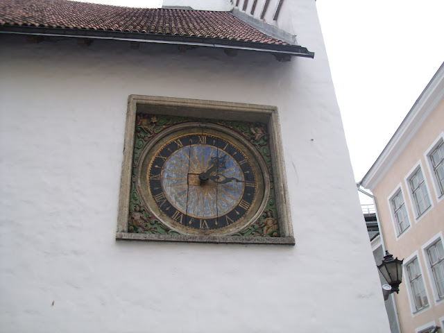 HOLY SPIRIT CHURCH CLOCK TALLINN