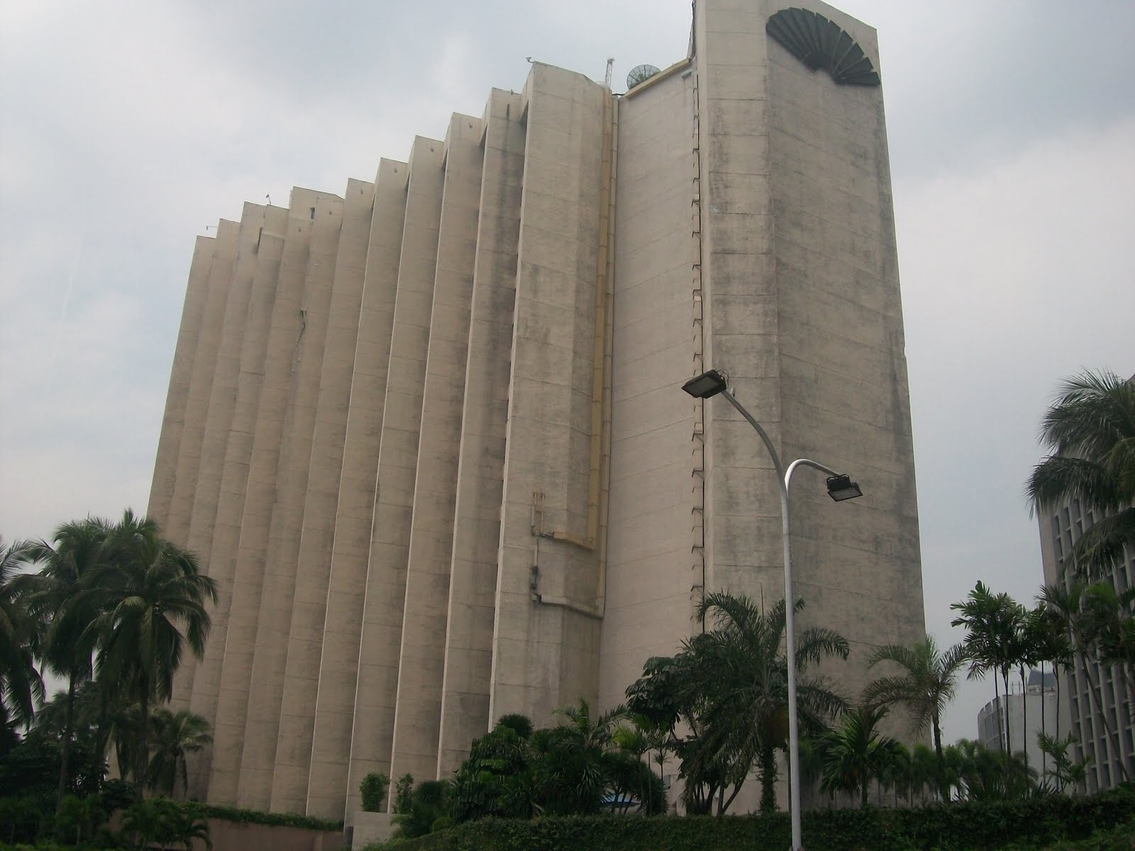 taste the food that you want =) Mandarin Deli at Mandarin Hotel Makati