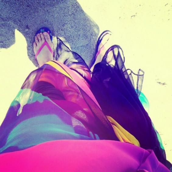 gambar kaki yuna