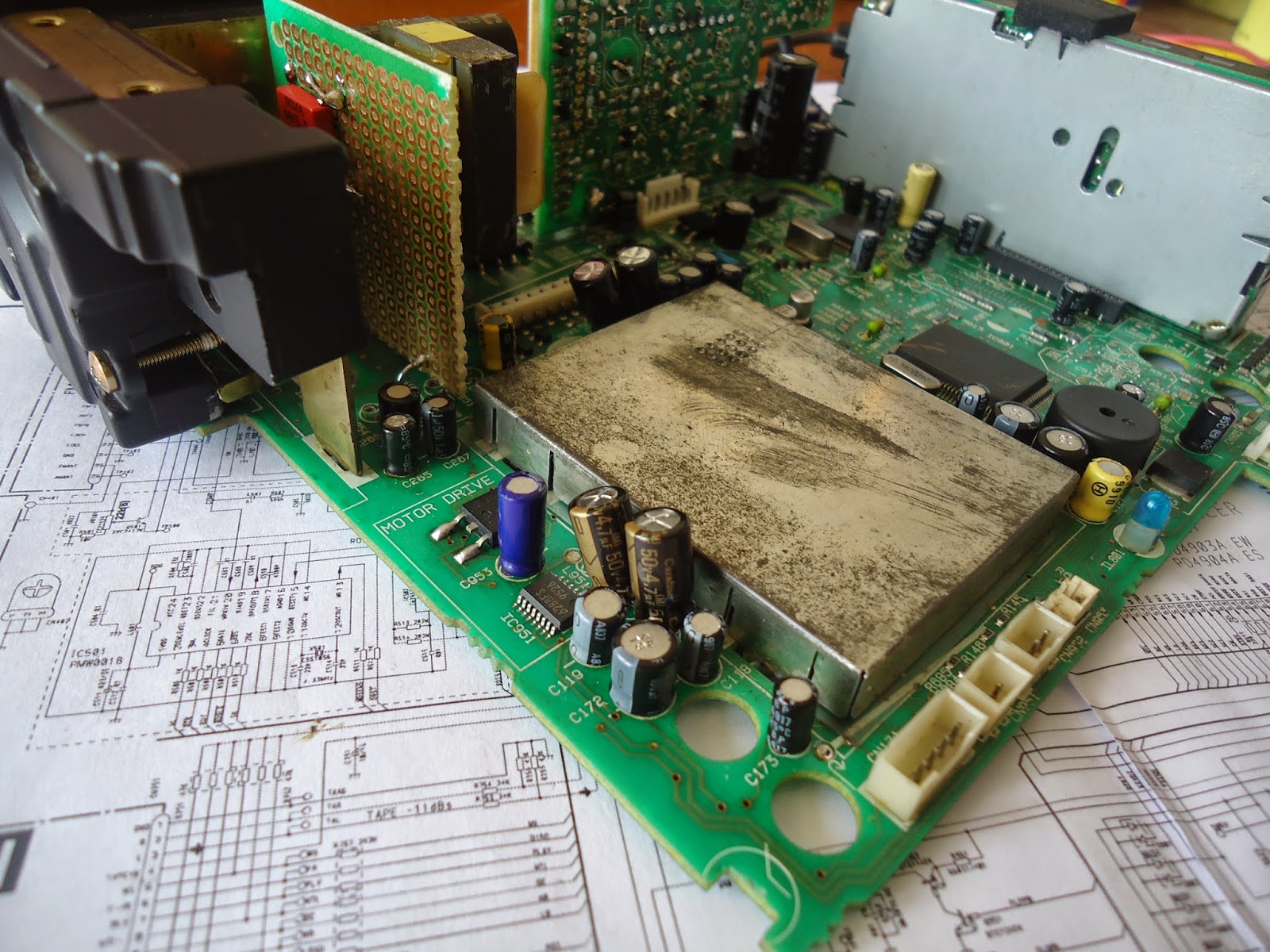THE ORRONOCO AUDIO DIY Signal Path Capacitor Comparison Elna