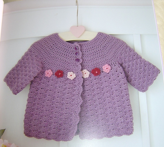 Enthusiastic crochetoholic: Crocheted Baby Clothes book