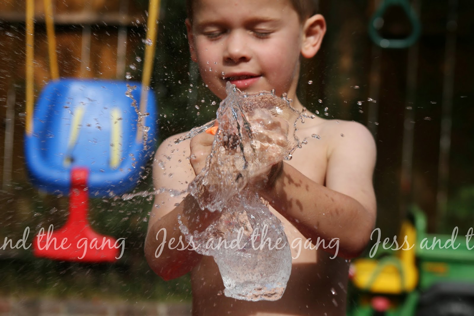 jess and the gang Water Balloons