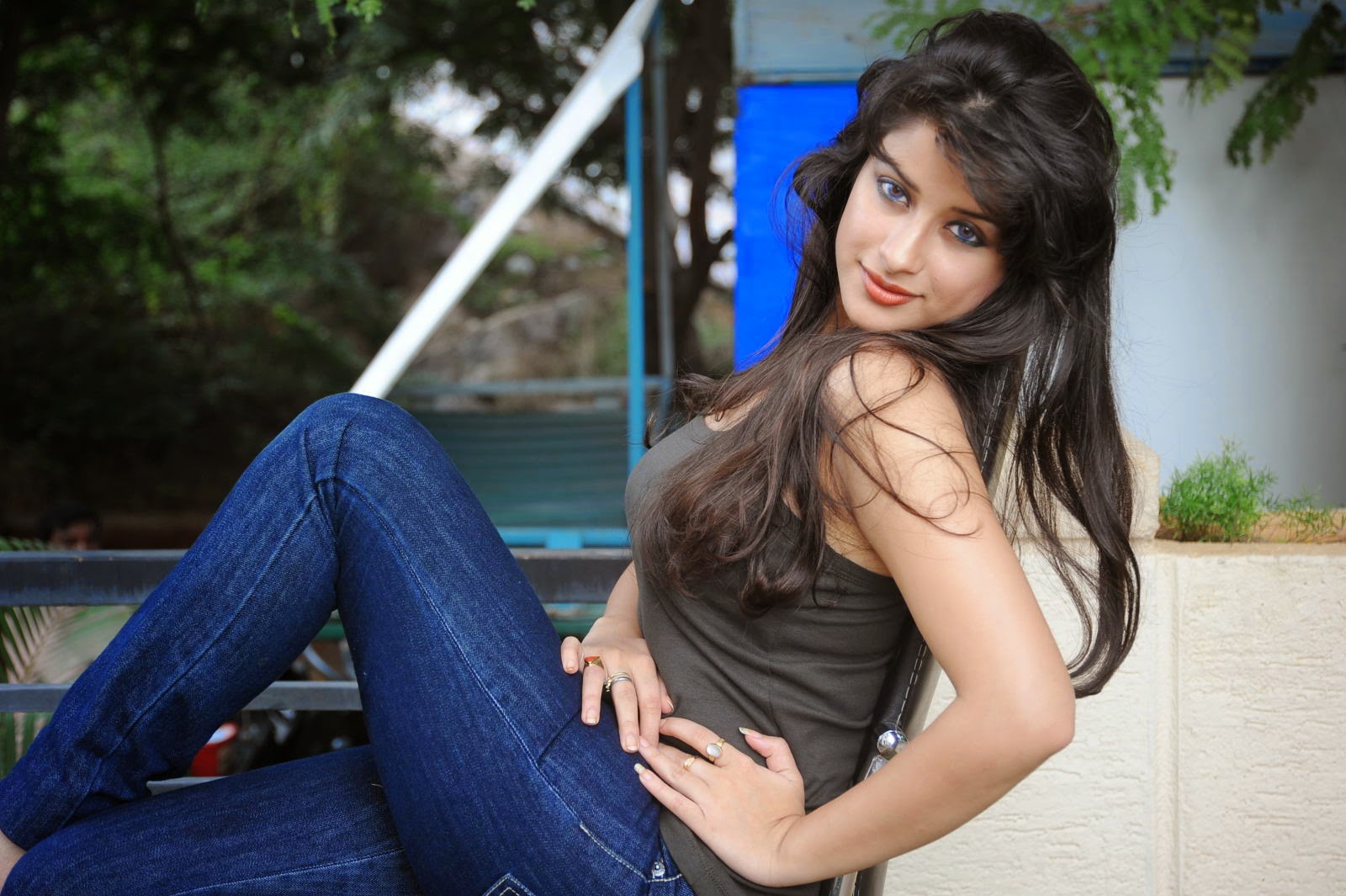 Wallpapers Wisely: Madhurima Banerjee FUll HD Wallpapers