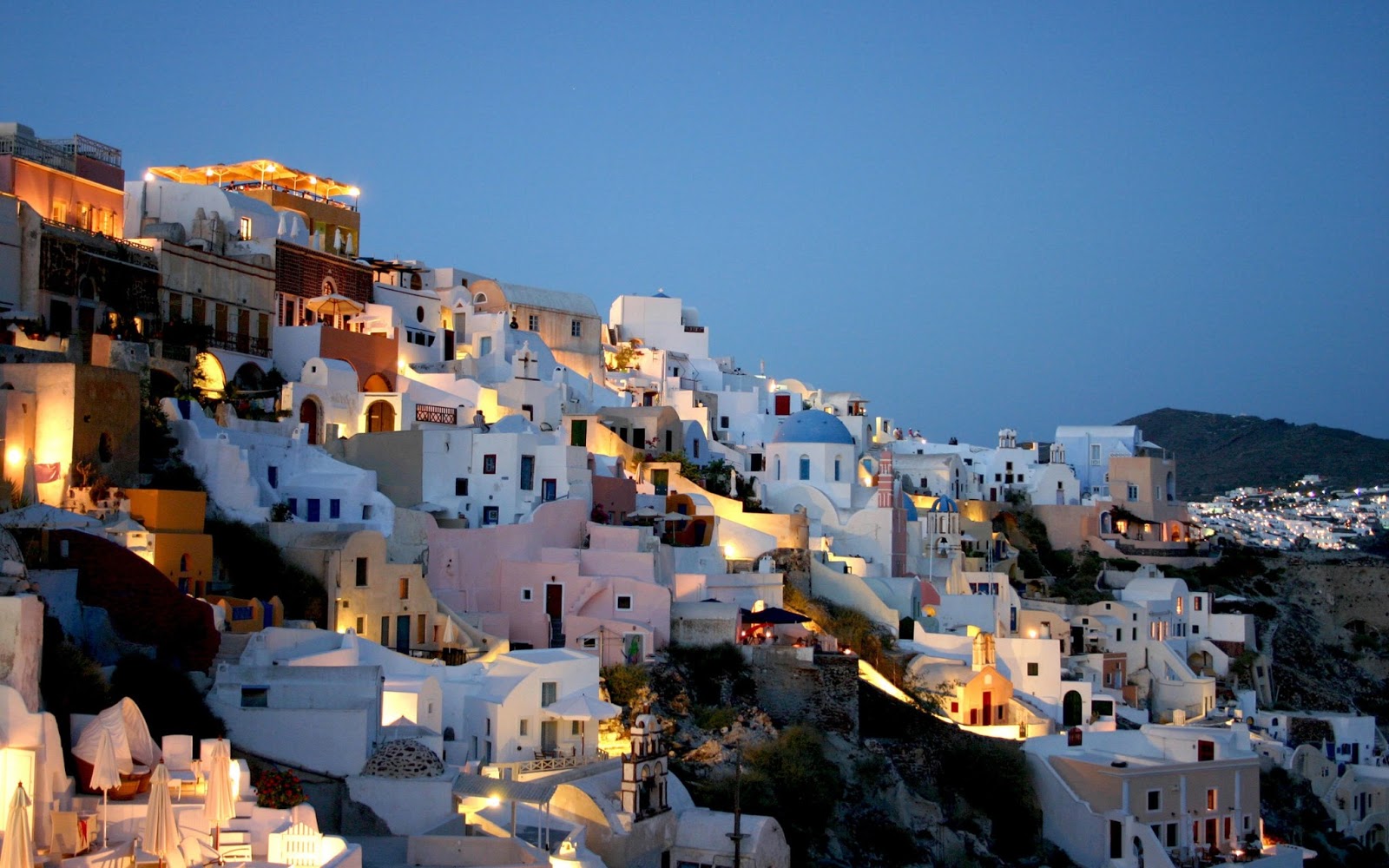 http://4.bp.blogspot.com/-WiSsR72u_6g/UTR8nCAv7zI/AAAAAAAARz8/CPZILXgHoV8/s1600/Santorini_greece_island_wallpaper_white-houses_hd_1.jpg