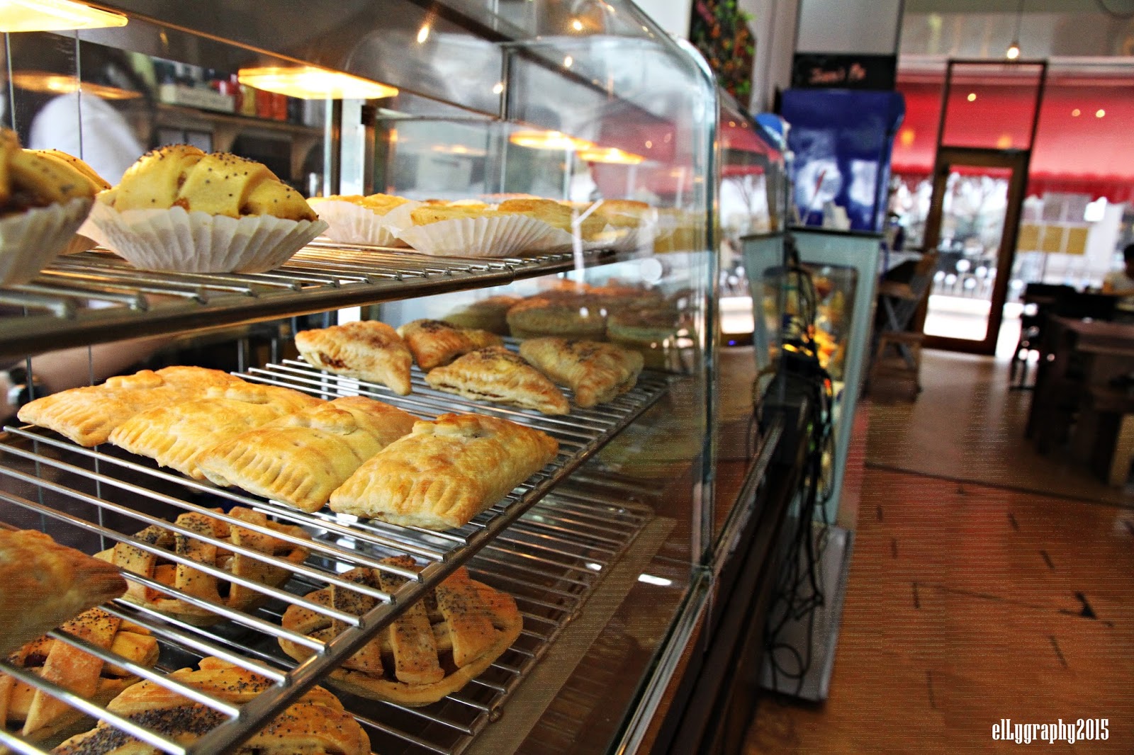 Make.Life.Meaningful Brunch at John's Pie