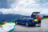 2015-ToyotaAvensis-49.jpg