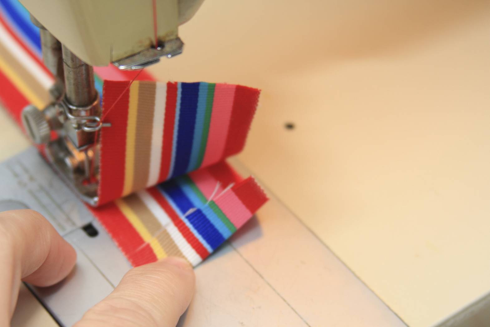 grosgrain ribbon belt a tutorial