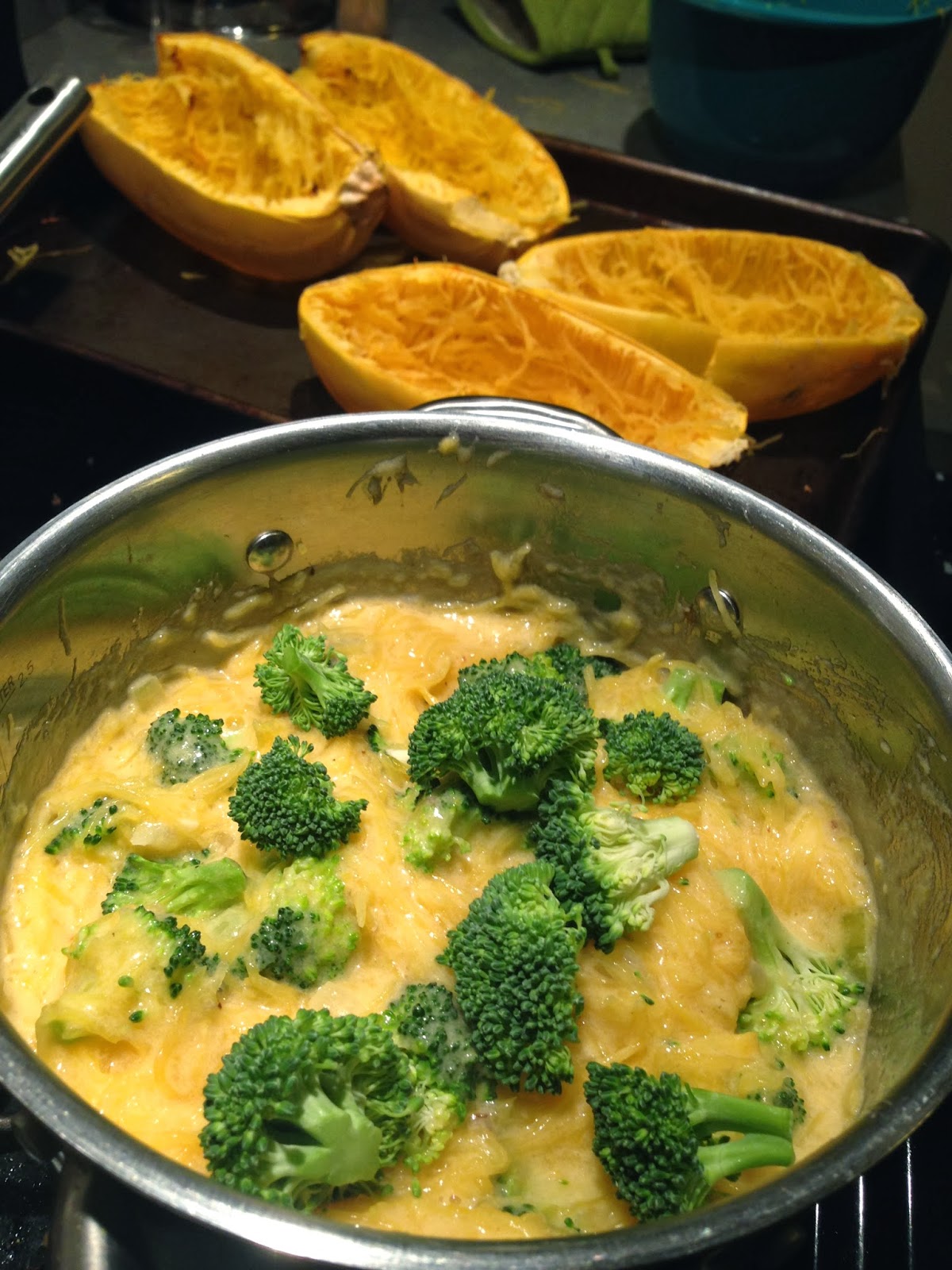 glutenfreeguaranteed Spaghetti Squash Mac and Cheese Broccoli Bake