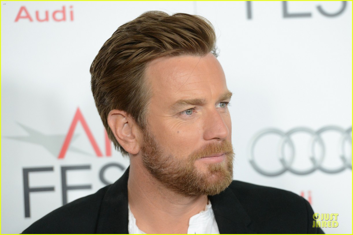 http://4.bp.blogspot.com/-WmL9VXVX4cg/UPg0ZjGYE_I/AAAAAAAAErw/A2SrH20UENM/s1600/ewan-mcgregor+beard+excellence.jpg