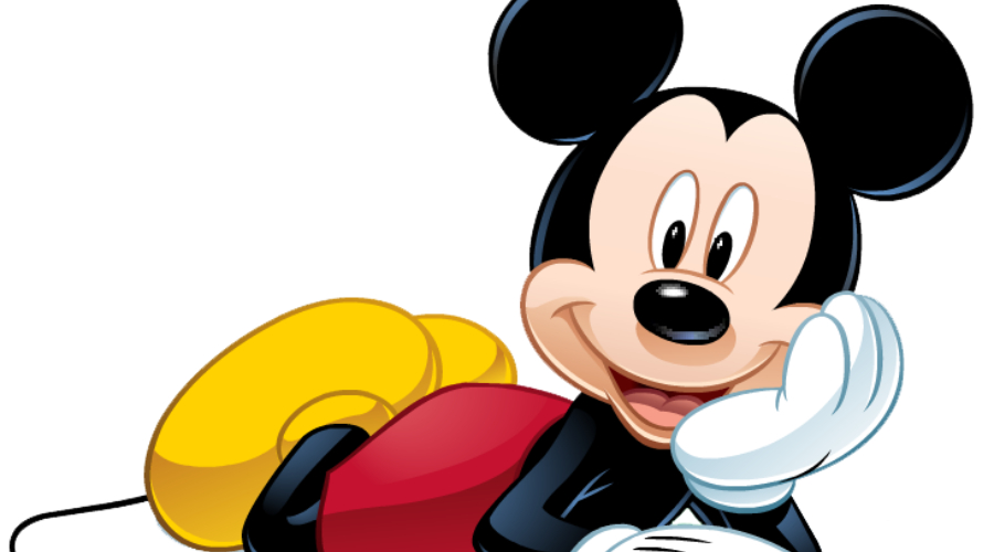 Featured image of post Dibujo Para Colorear De Mickey Mouse Dibujo cl sico de disney para colorear el rat n mickey mouse jugando al f tbol con su traje de futbolista