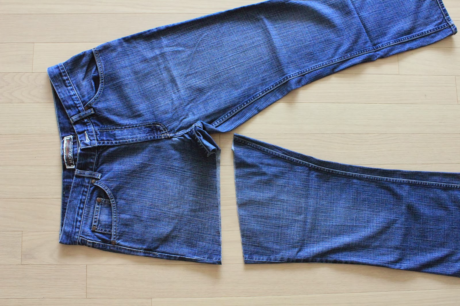 Aksesoris Wanita dari Bahan Bekas Membuat Tas dari Jeans