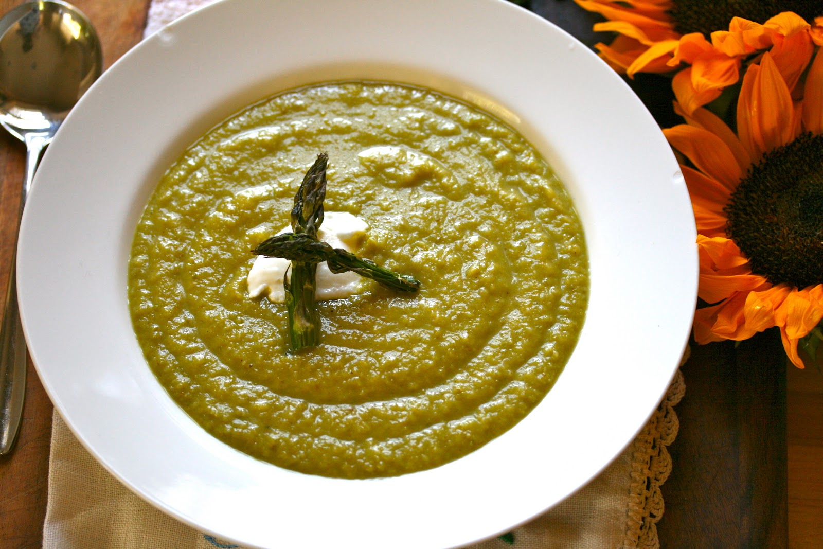 Oh so sweetpotato and asparagus soup