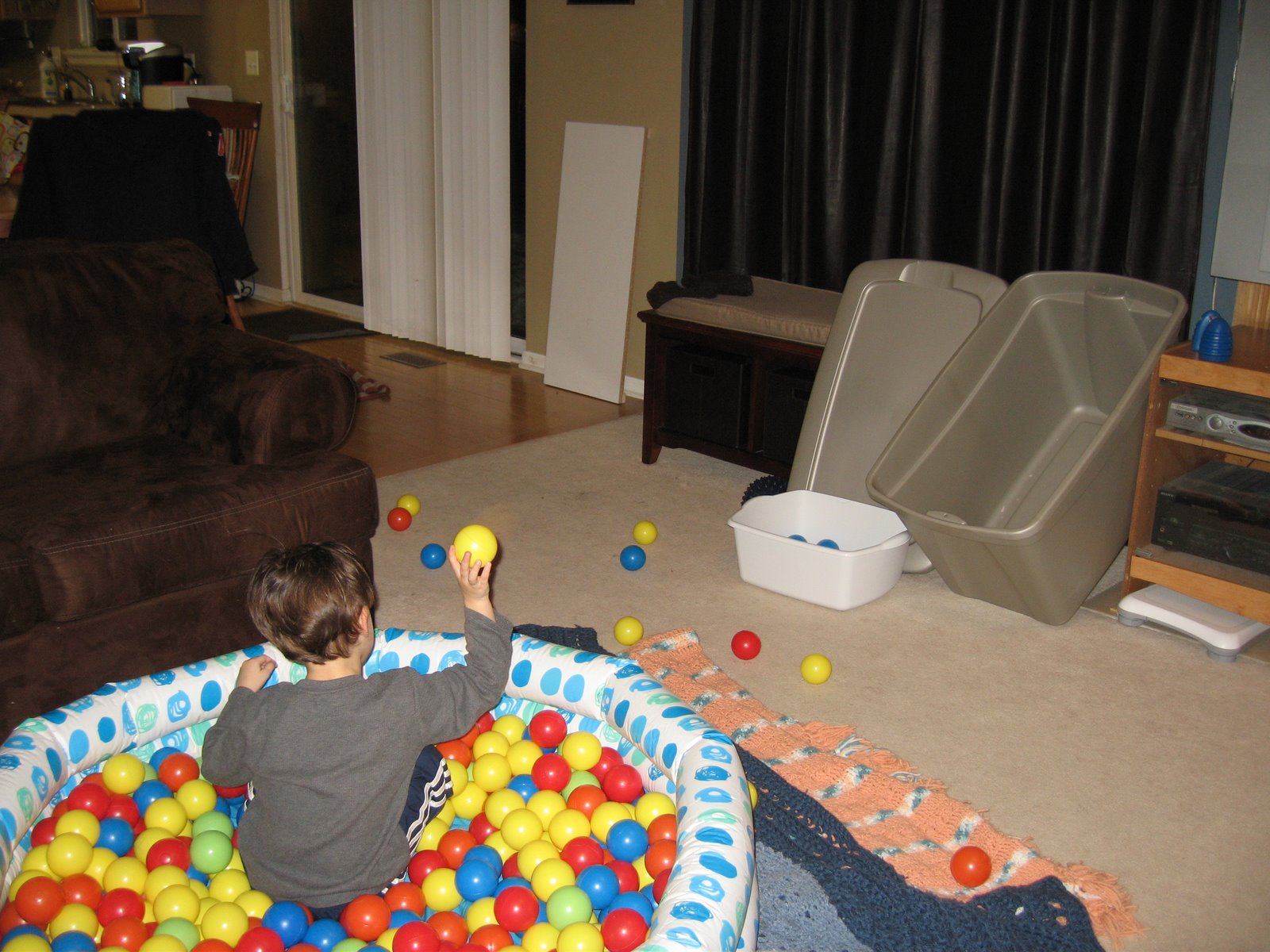 She's Always Write Sensory Activity Pit Ball Wading Pool