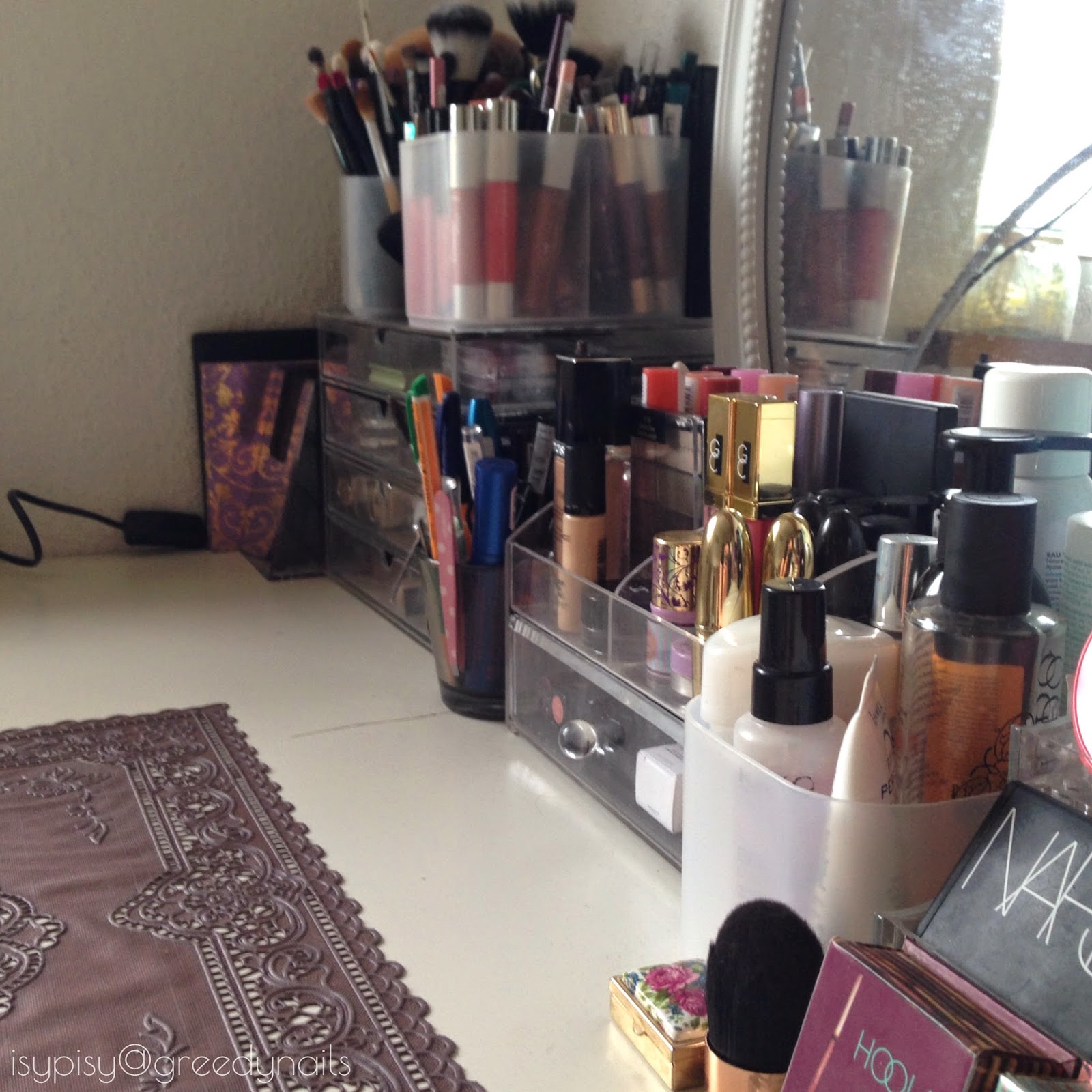 Greedy nails: mein schminktisch aufbewahrung