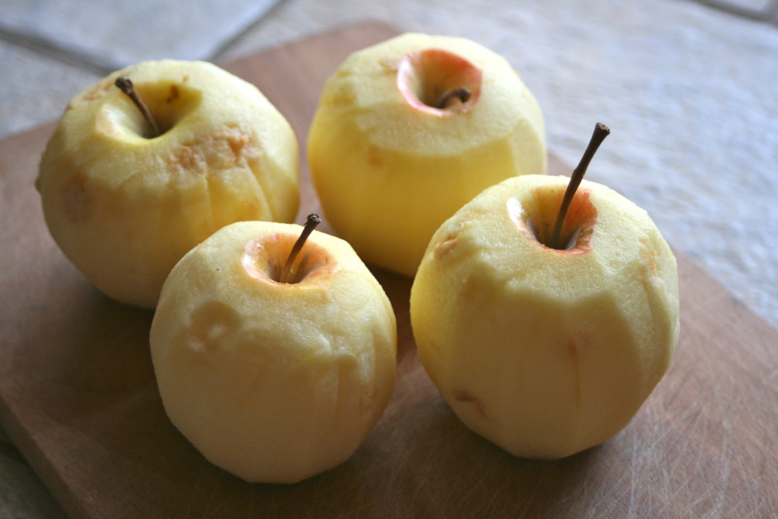 The Little Backyard Farm Apple crisps