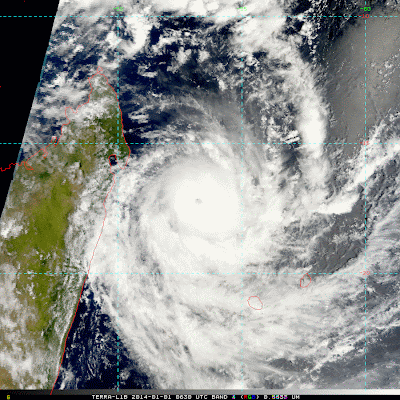 Images satellites du cyclone Béjisa
