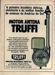 Propaganda da Antenas Elétricas Truffi, veiculadas nos anos 50 e 70 que brincou com o mote "espírito de porco" para ilustrar a campanha. Propaganda da Antenas Elétricas Truffi, veiculadas nos anos 50 e 70 que brincou com o mote "espírito de porco" para ilustrar a campanha.