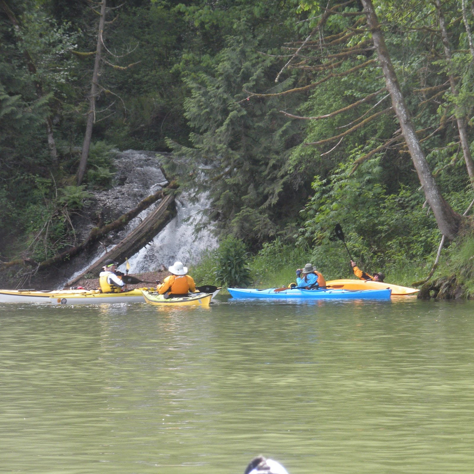 Hiking Oregon Mother's Day Paddle Estacada Lake