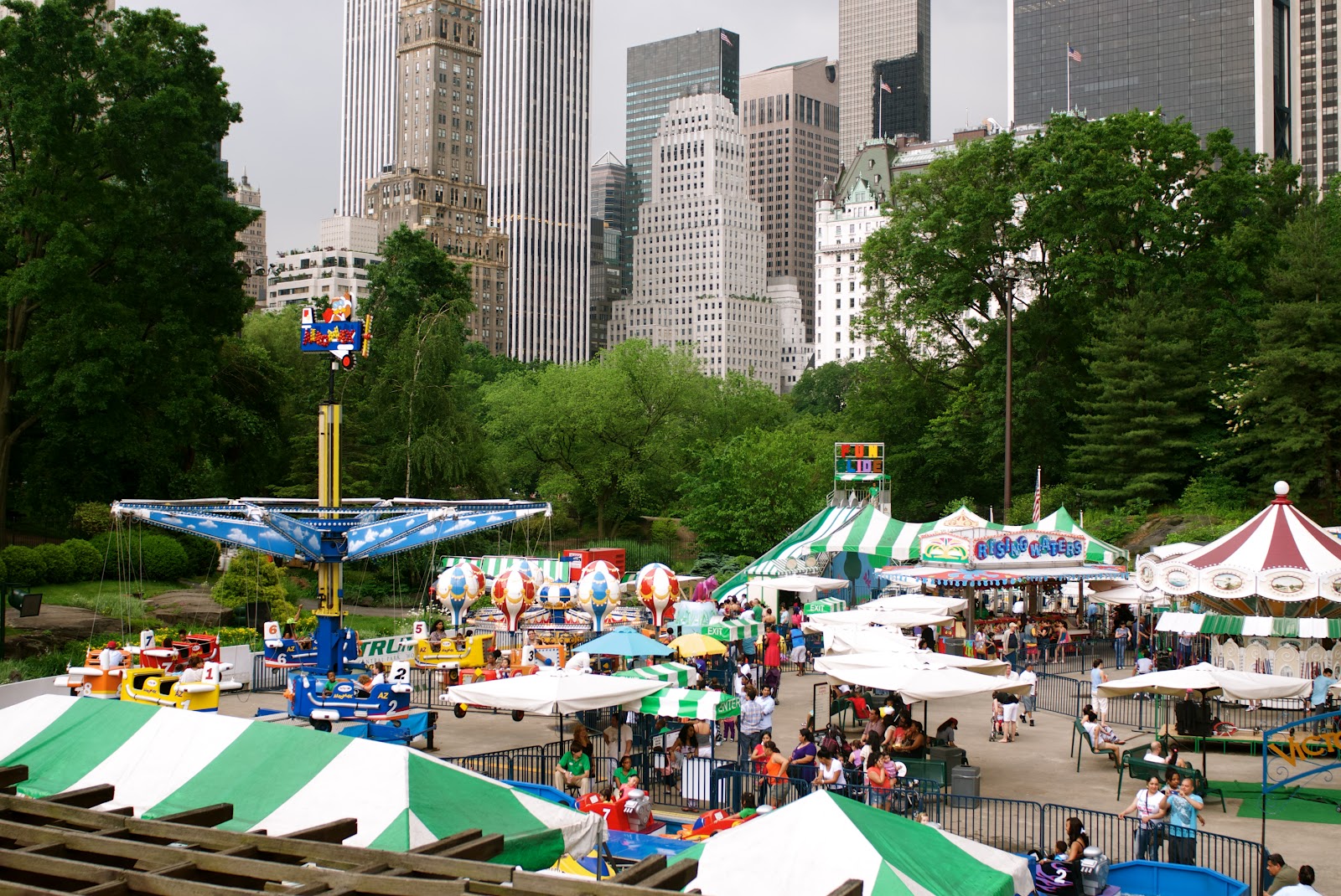 Nyc Nyc Victorian Gardens The Amusement Park In Central Park
