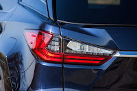 2016-Lexus-RX-9.jpg