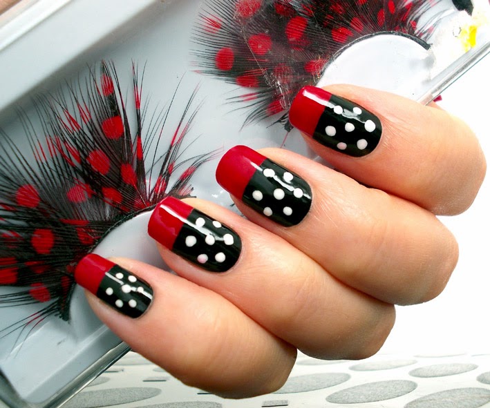 nail taping designs